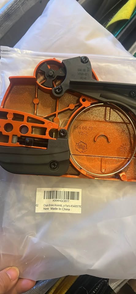 Husqvarna 445 450 Chainsaw Clutch Side Sprocket Cover Assembly