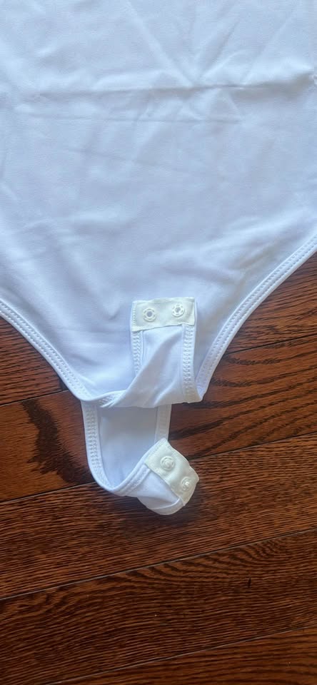 White Long Sleeve Mock Neck Bodysuit Medium