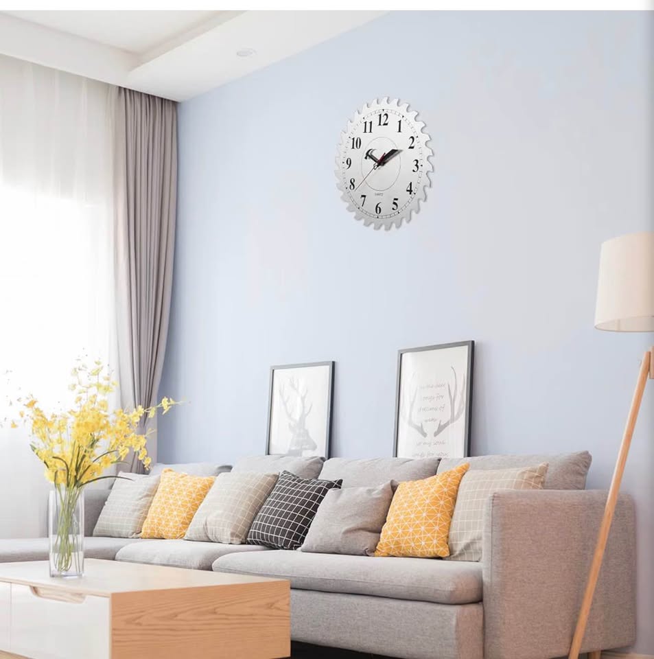 Novelty Saw Blade Wall Clock