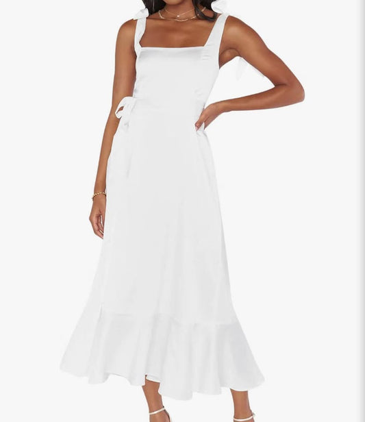 White Elegant Party Maxi Dress - Size Medium