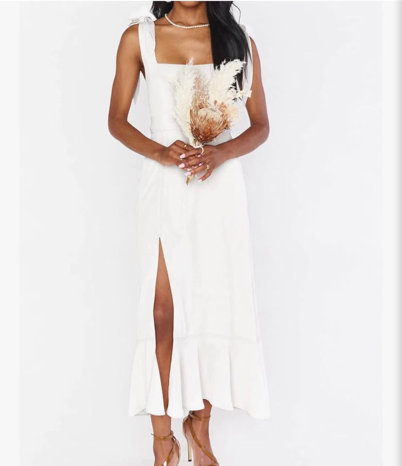 White Elegant Party Maxi Dress - Size Medium