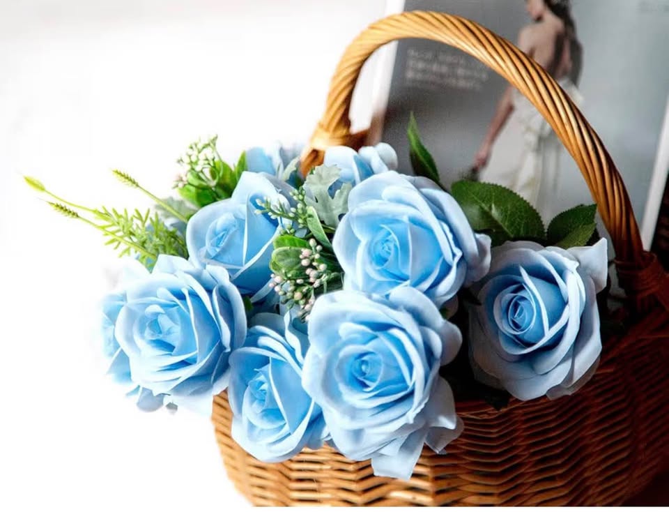 DuHouse 10pcs Fake Roses Artificial Silk Flowers Faux Rose Flower Long Stems Bou