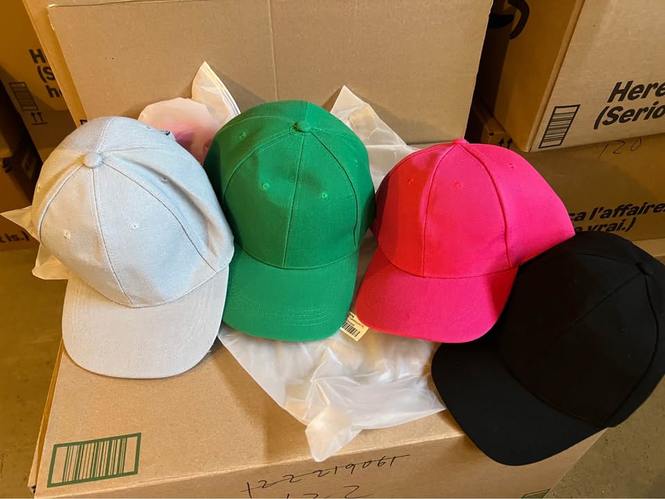 Blank Baseball Caps Set