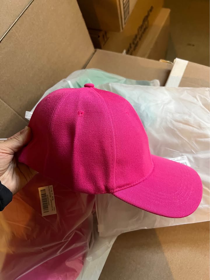 Blank Baseball Caps Set