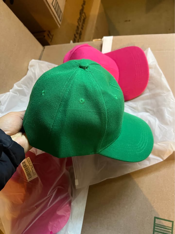 Blank Baseball Caps Set