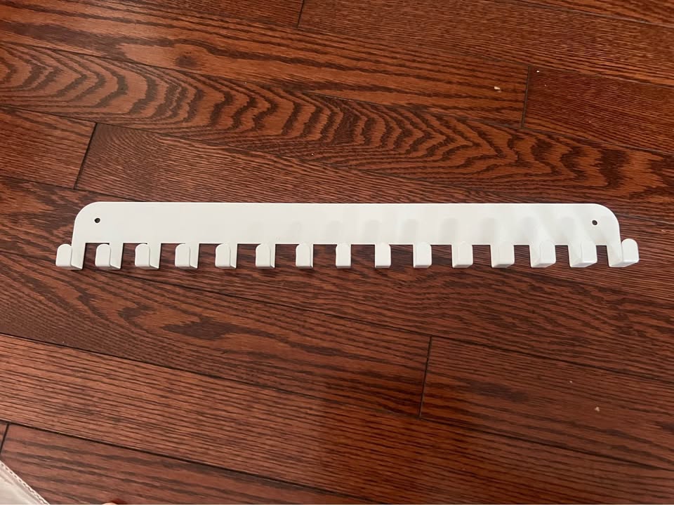 lapetal le fashion medal hanger holder display wall rack frame shelf in 16” long