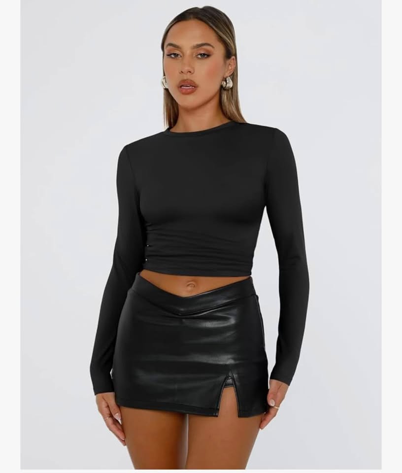Womens Long Sleeve Shirts Basic Spring Crop Tops Fall Fashion
size XS & S