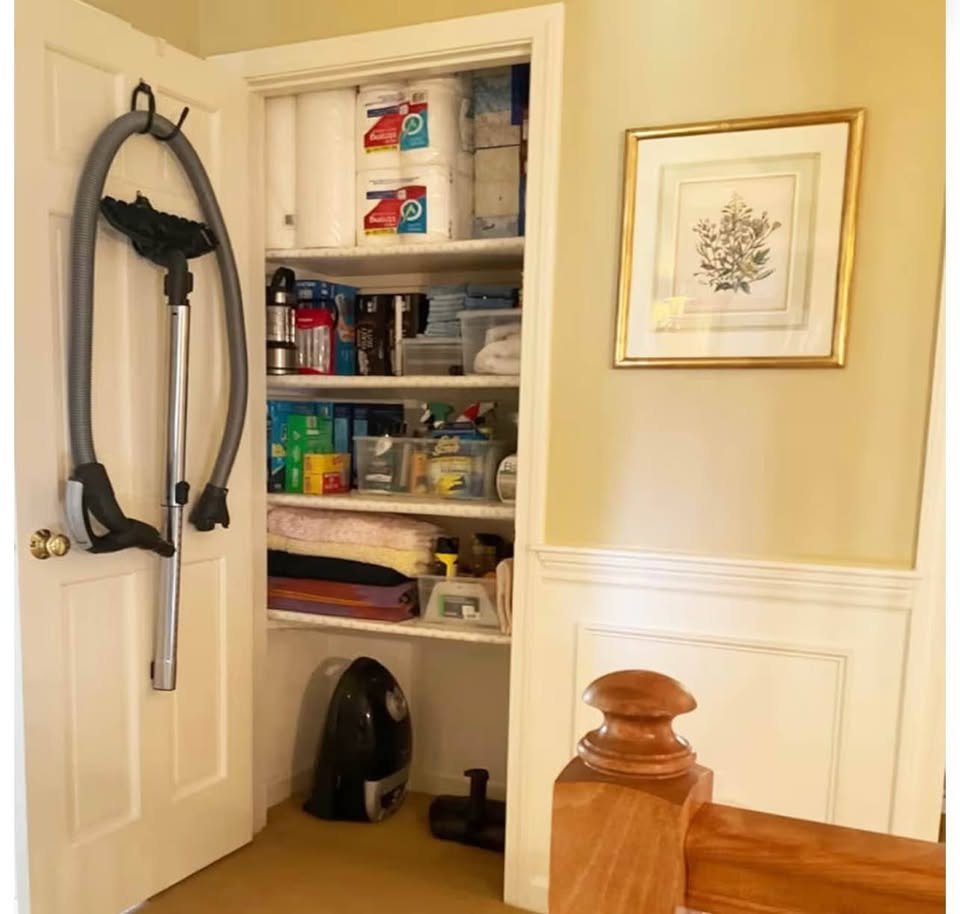2 Pack Vacuum Hose and Head Holder - Wall Mount Stand Storage Rack for Canister 