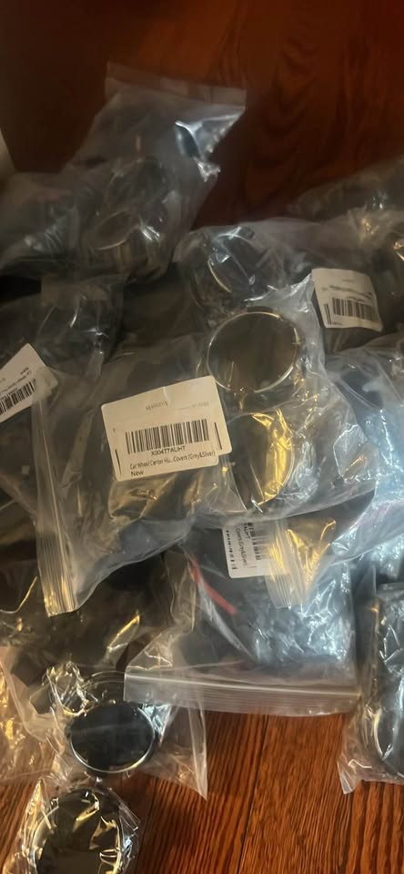 Tesla Wheel Center Cap and Lug Nut Cover Kit