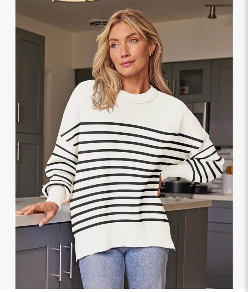 Oversized Striped Crewneck Sweater,Small