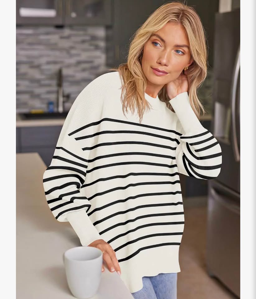 Oversized Striped Crewneck Sweater,Small
