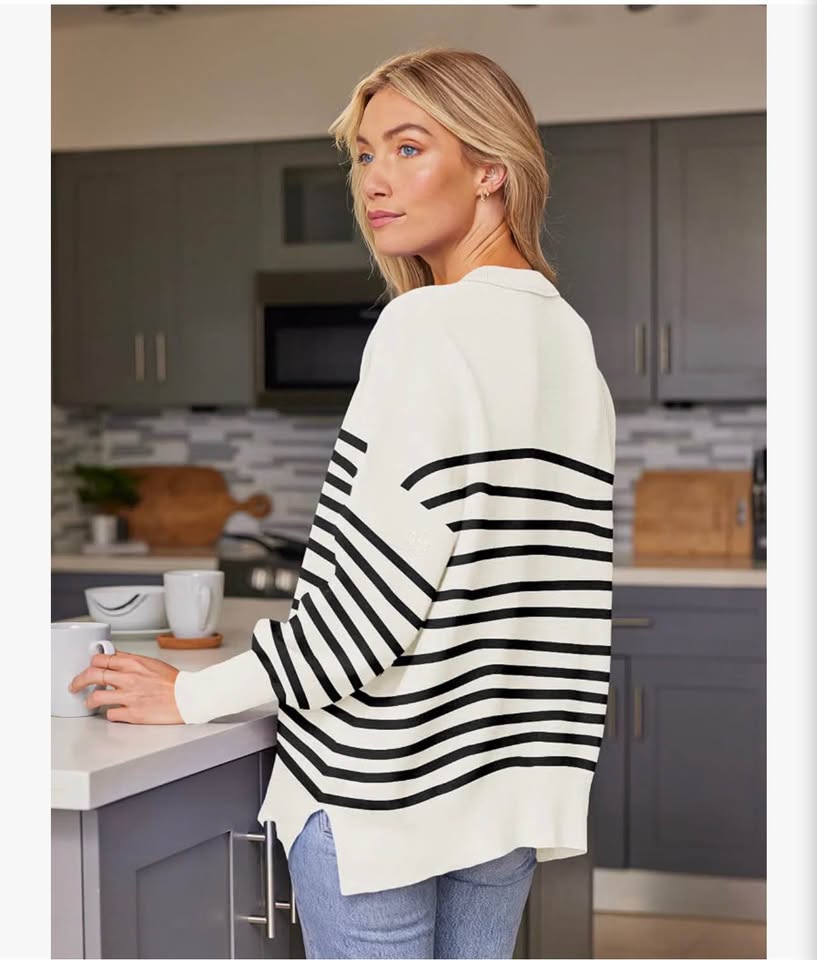 Oversized Striped Crewneck Sweater,Small