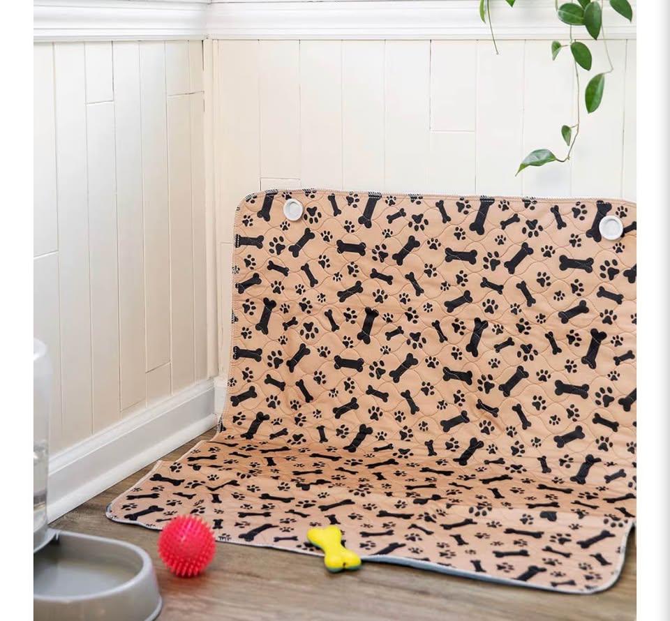 Magnetic Dog Pee Pad Wall Holders