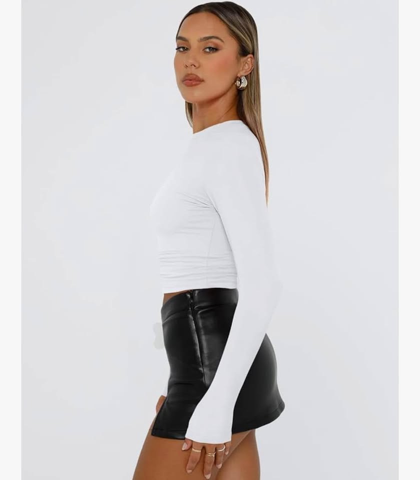 Womens Long Sleeve Shirts Basic Spring Crop Tops Fall Fashion Layering Slim Fitt