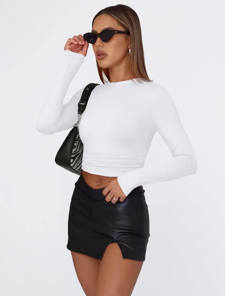 Womens Long Sleeve Shirts Basic Spring Crop Tops Fall Fashion Layering Slim Fitt