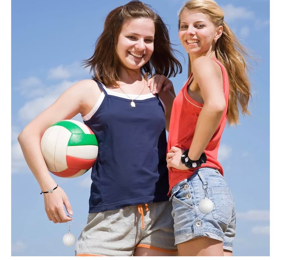 Dingion 36 Pack Volleyball Accessory Set: 12 Adjustable Bracelets, 12 Keychains,