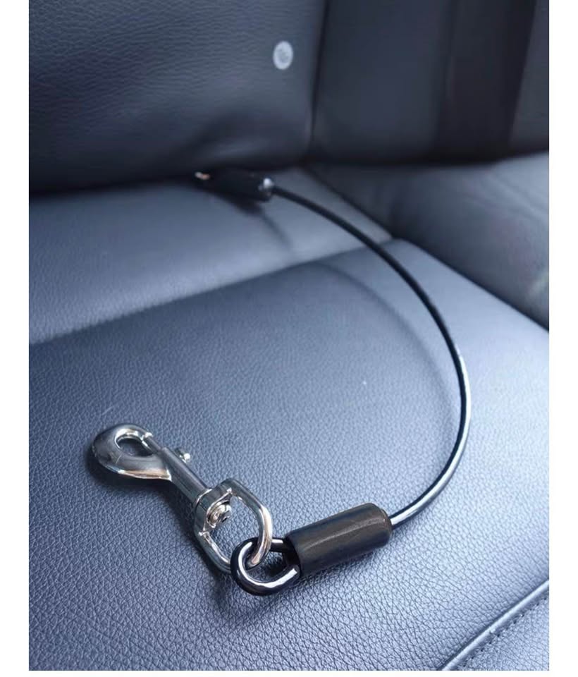 Leash Boss Dog Car Seat Belt Restraint - No-Chew Heavy Duty Car Seatbelt for Pet